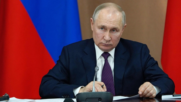 Tổng thống Putin yêu cầu phương Tây dừng cấp vũ khí cho Ukraine -0
