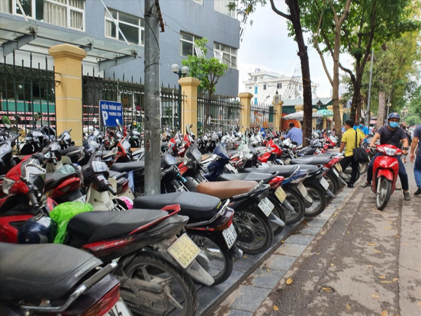 Hà Nội:  Hơn 500 điểm trông giữ xe bị xử phạt -0