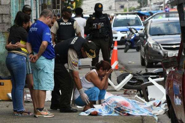 Ecuador: Bạo lực băng đảng leo thang khiến nhiều người rời bỏ đất nước -0