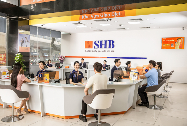 SHB dành 600 triệu đồng ưu đãi cho khách hàng mở thấu chi và thẻ tín dụng -0