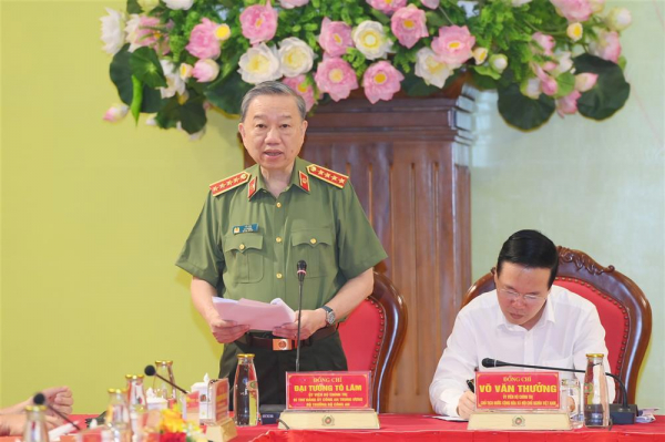 People's Public Security Forces taking lead in implementing Resolution of the 13th Party Congress -0