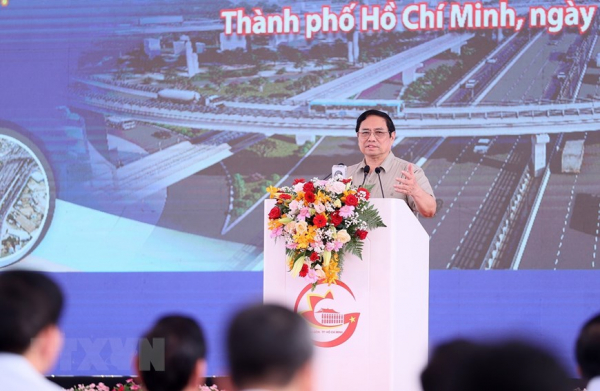 Thủ tướng Phạm Minh Chính tuyên bố khởi công 3 dự án trọng điểm ngành GTVT -0