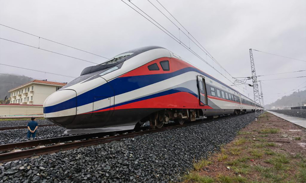 Phấn đấu đến năm 2030 khởi công đường sắt tốc độ cao Bắc – Nam -0