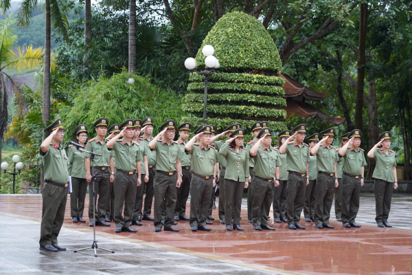 Cụm thi đua số 2, Bộ Công an tổ chức hoạt động về nguồn  -0