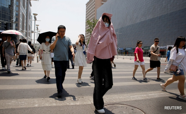 Thủ đô Trung Quốc chạm ngưỡng nắng nóng chưa từng thấy -0