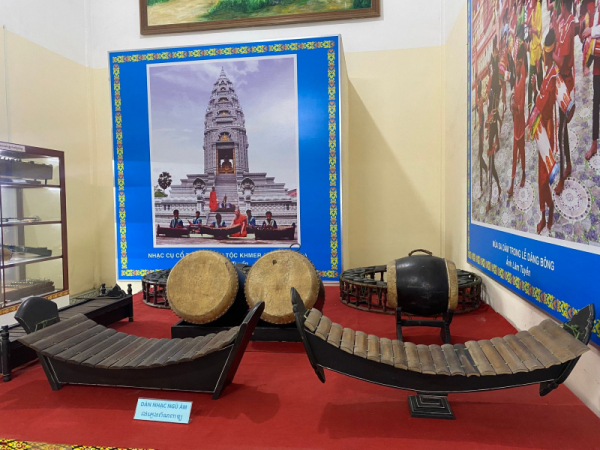 Khmer cultural gallery: a hot attraction in Soc Trang -1