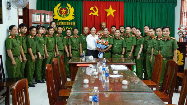Triệt xóa đường dây cung cấp súng đạn “khủng” tại Bình Định -0