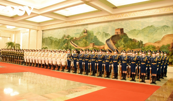 Welcome ceremony held for Vietnamese PM in China -0