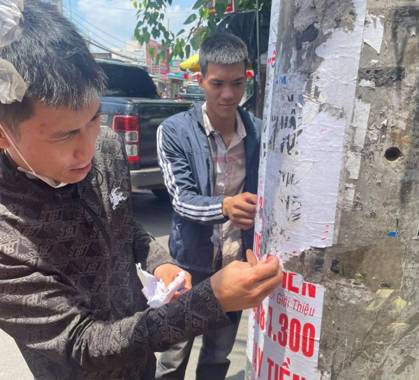 Công an TP Hồ Chí Minh tiếp tục phát hiện, xử lý đối tượng dán quảng cáo “tín dụng đen” -0