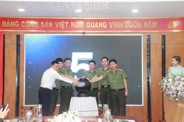 Tongdaituyensinhcand.vn thu hút hơn 100.000 lượt truy cập sau hơn 3 tuần ra mắt -0