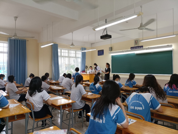 TP Hồ Chí Minh: Gần 85.000 thí sinh đến làm thủ tục dự thi kỳ tốt nghiệp THPT  -0