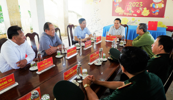 Phó Thủ tướng Chính phủ Trần Lưu Quang kiểm tra công tác phòng, chống buôn lậu trên tuyến biên giới An Giang -0