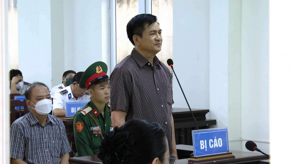 Cựu Tư lệnh Cảnh sát biển lĩnh 16 năm tù vì tham ô ngân sách quốc phòng  -0