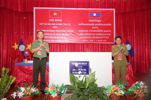Tăng cường hợp tác bảo đảm an ninh trật tự giữa Công an tỉnh Nghệ An với Công an 3 tỉnh nước bạn Lào -0