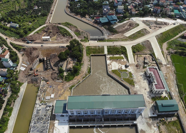 Hà Nội: Trạm bơm 4.700 tỉ không có nước để hoạt động, phía Tây TP 