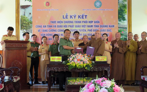 Tăng cường tuyên tuyền, vận động tăng ni, Phật tử tham gia bảo đảm trật tự, an toàn giao thông -0