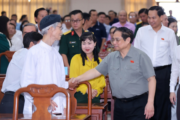 Thủ tướng Phạm Minh Chính và Đoàn đại biểu Quốc hội TP Cần Thơ tiếp xúc cử tri -0
