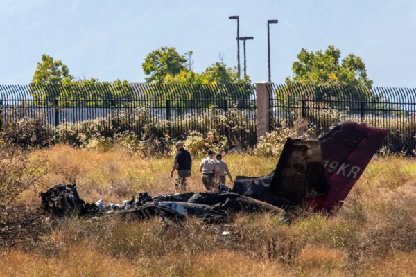 Máy bay rơi rồi bốc cháy dữ dội tại Mỹ khiến toàn bộ hành khách thiệt mạng -0