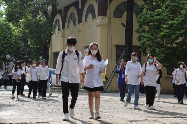 Thủ tướng yêu cầu báo cáo công tác tuyển sinh vào lớp 10 công lập tại Hà Nội trước ngày 12/7 -0