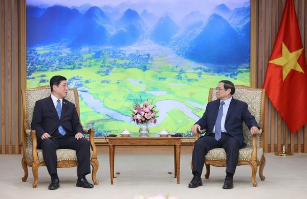 Vietnamese Government chief hosts governor of Japan's Kagoshima prefecture -0
