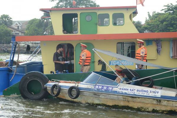 3 tháng cao điểm kiểm tra an toàn các phương tiện thủy trên địa bàn TP Hồ Chí Minh -0