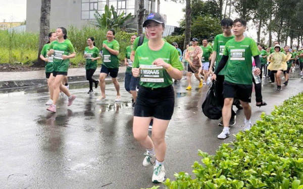 9.000 vận động viên tham gia Giải Marathon quốc tế “Vietcombank Mekong Delta” -0