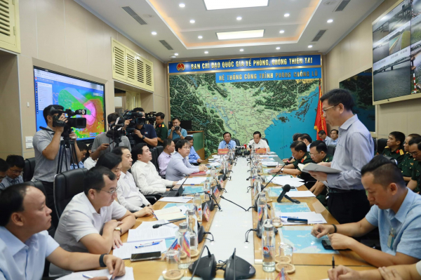 Phó Thủ tướng Trần Lưu Quang: Tuyệt đối không chủ quan với bão số 1 -0