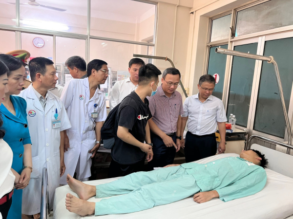 Lật xe 4 người chết ở Khánh Hòa: Tài xế âm tính ma túy, không nồng độ cồn, xe còn hạn đăng kiểm -0