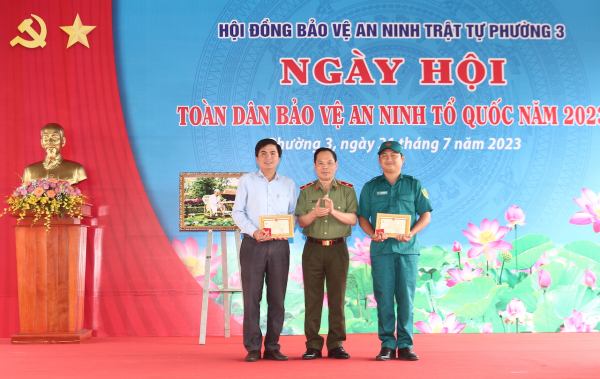 Nhiều mô hình hiệu quả, điển hình tiên tiến trong phong trào toàn dân bảo vệ An ninh Tổ quốc -0