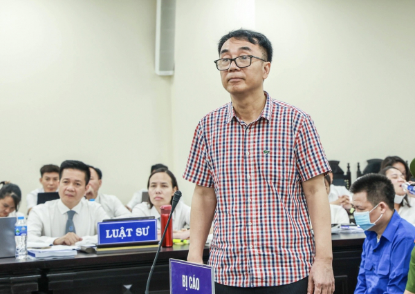 Cựu Phó Cục trưởng Quản lý thị trường Hà Nội bị đề nghị từ 9 đến 10 năm tù -0