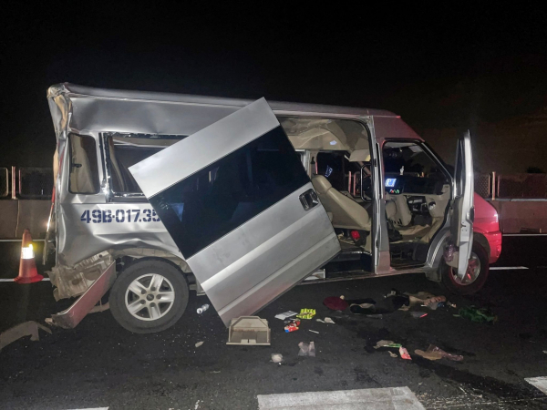 Tai nạn trên cao tốc Vĩnh Hảo - Phan Thiết, 6 người bị thương -0