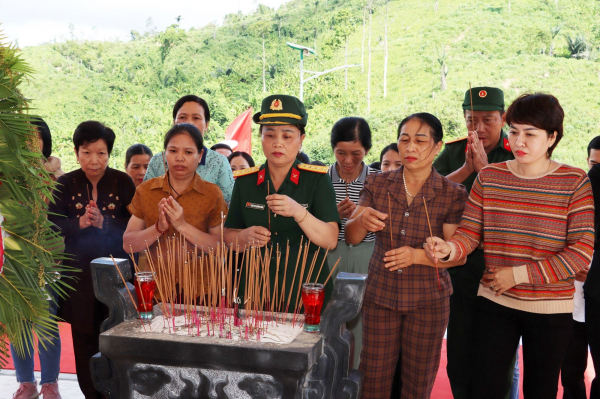 Khánh thành Nhà tưởng niệm 13 liệt sĩ hy sinh tại Rào Trăng -0