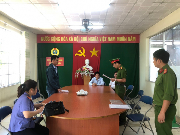 Bắt giám đốc và phó giám đốc một Trung tâm đăng kiểm xe cơ giới ở Quảng Ngãi -0