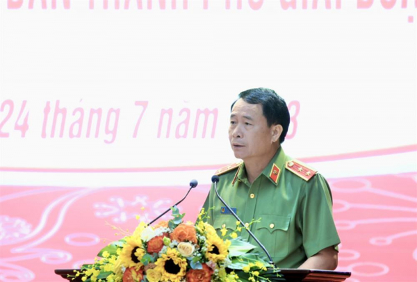 Hanoi police and Vietnam Fatherland Front review 10-year coordination -0