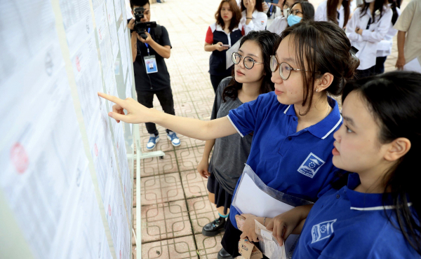 Hà Nội cho phép hiệu trưởng các trường THPT quyết định việc học sinh chuyển trường -0