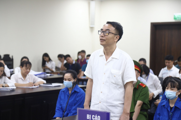 Cựu Phó Cục trưởng Quản lý thị trường Hà Nội bị tuyên phạt 9 năm tù -0