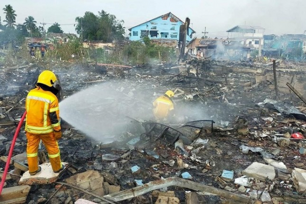 Nổ lớn tại nhà máy pháo hoa ở Thái Lan, ít nhất 10 người thiệt mạng -0