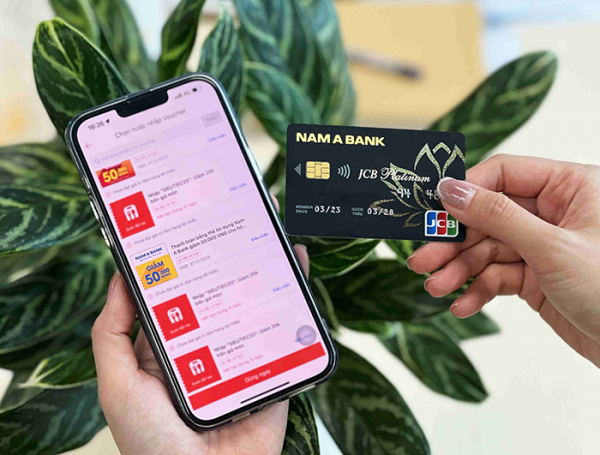 Nam A Bank ghi dấu ấn tiên phong trong các sản phẩm thẻ -0