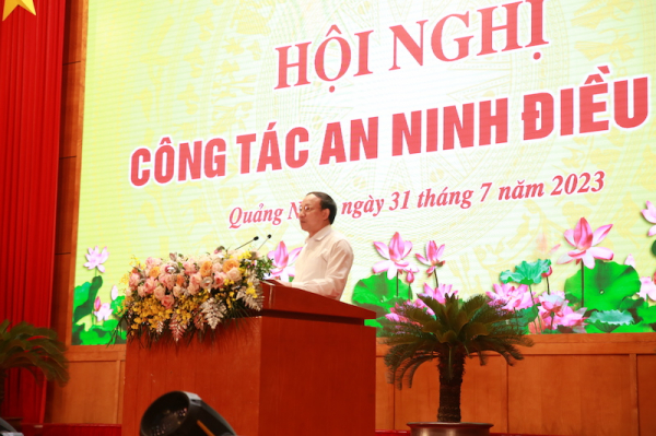 An ninh điều tra -0