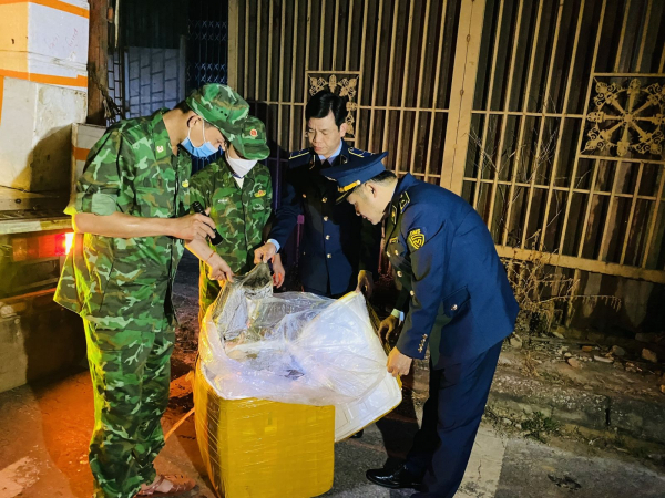 Ngăn chặn và xử lý nghiêm các trường hợp buôn bán, vận chuyển trái phép lợn qua biên giới vào Việt Nam -0