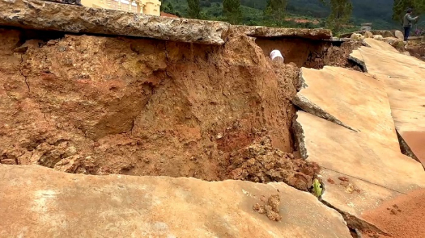 Sụt lún đất nghiêm trọng tại khu vực hồ thủy lợi Đông Thanh -0