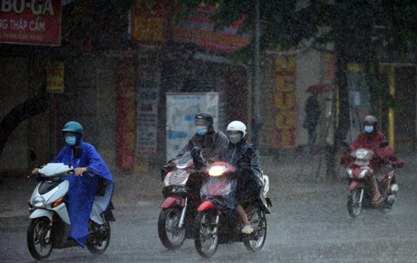 Tây Nguyên, Nam Bộ vẫn mưa xối xả -0