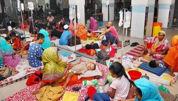 Dịch sốt xuất huyết tràn vào một nước Nam Á khiến hàng trăm người chết -0
