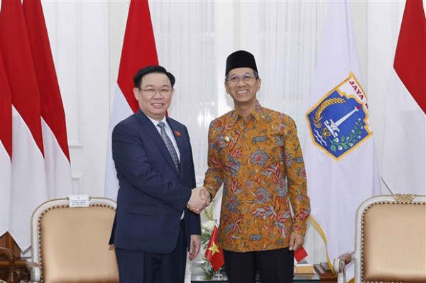 Chủ tịch Quốc hội Vương Đình Huệ tiếp Thống đốc Đặc khu Thủ đô Jakarta -0