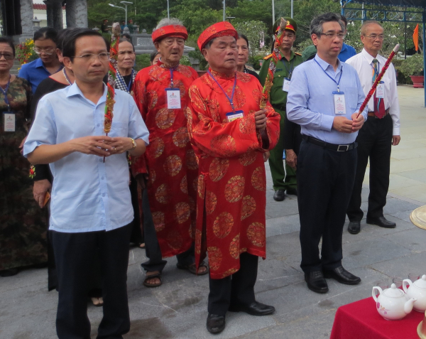 Về Côn Đảo nghe biển hát lời tri ân -0