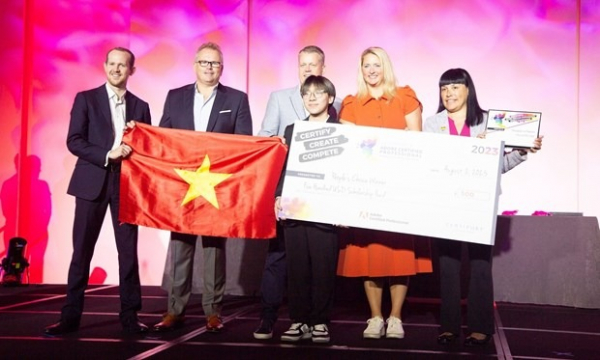 Students win medal at Microsoft office specialist world championship -0