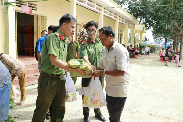 Bình Phước tổ chức Ngày hội toàn dân bảo vệ an ninh Tổ quốc -1