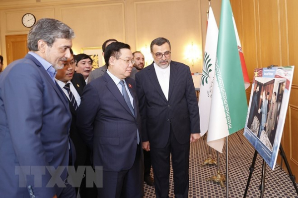 Chủ tịch Quốc hội dự khai mạc Tuần lễ Văn hóa Việt Nam tại Iran -0