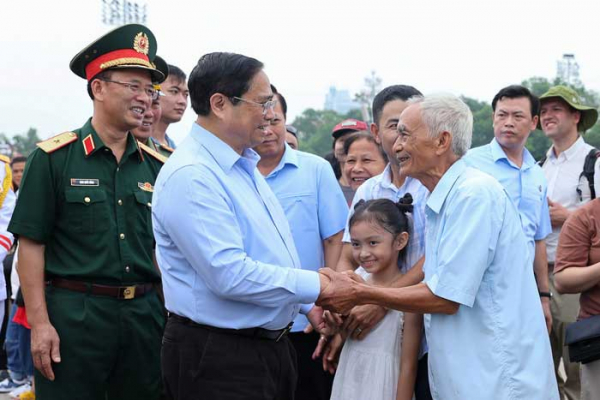 Thủ tướng Phạm Minh Chính kiểm tra công tác tu bổ định kỳ Lăng Chủ tịch Hồ Chí Minh -2