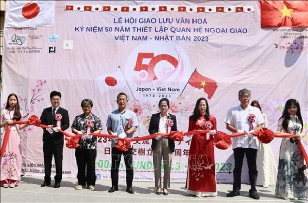 First Vietnam-Japan cultural exchange festival held in Okinawa -0